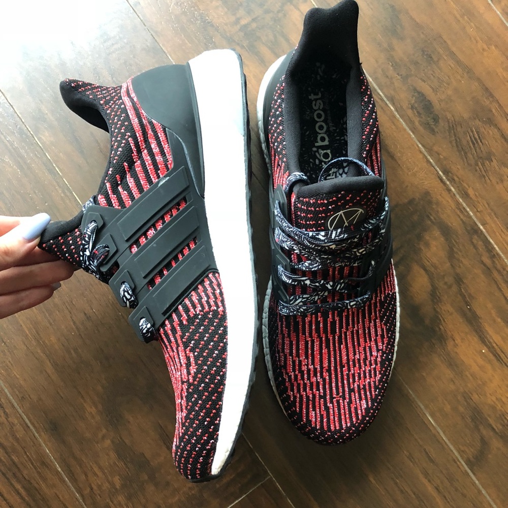 Men sneakers 9.5